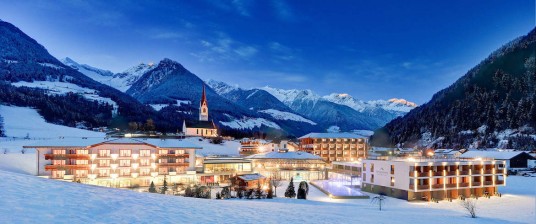 Green and luxury holiday among the Alps