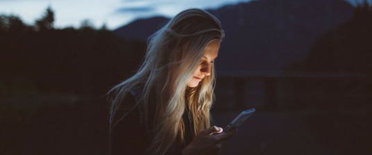 How many views have you lost just because you were too busy with your smartphone? It is time to start your digital detox! Photo by Becca Tapert via Unsplash