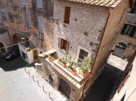 Where to sleep in Tivoli, just minutes from Hadrian's Villa