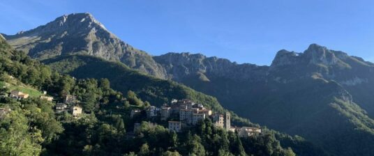 Pania Forata: The Sustainable Hostel in the Apuan Alps that Turns Every Traveler into an Eco-Adventurer