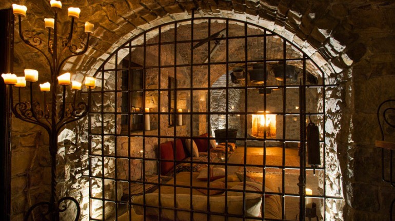 Ici vous dormez dans les anciennes cellules du monastère - Italie