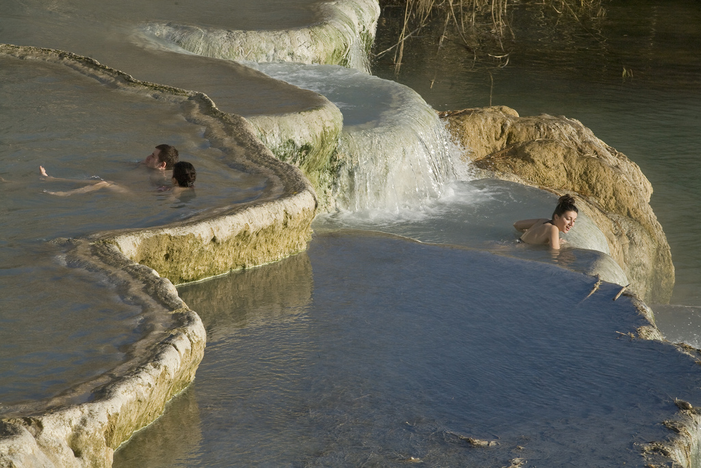 Piscine naturali calde e gratuite a Saturnia, Toscana