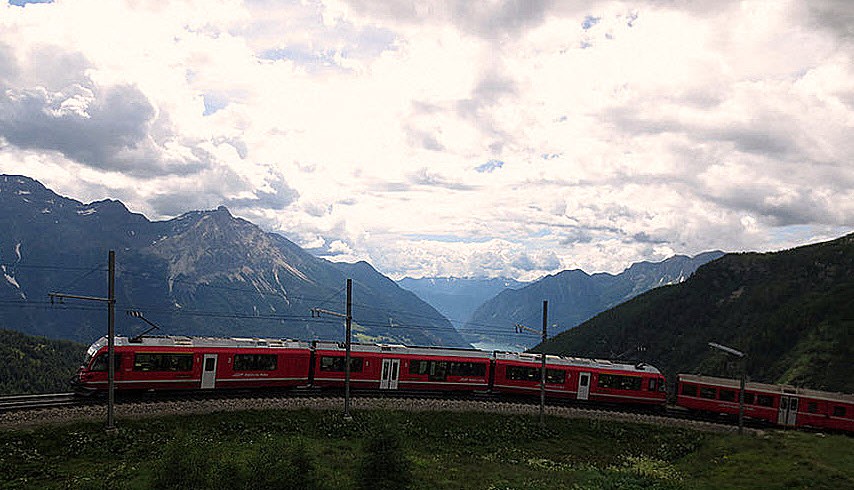 Treno rosso del Bernina