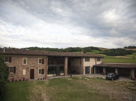 Corte Cancabaia, tra le colline di Parma