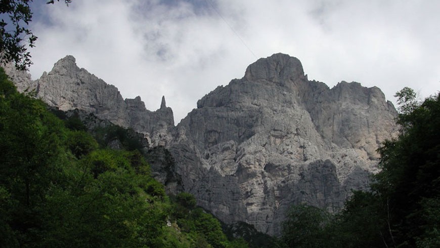 Panorama delle Dolomiti Bellunesi, da scoprire con il nostro bellissimo itinerario