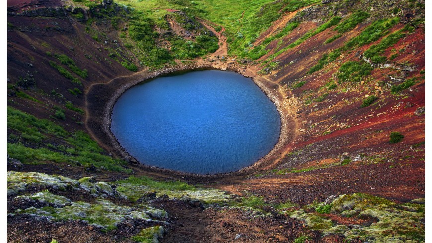 Lago di Kerid, Islanda. Nella nostra classifica è tra i 10 laghi più belli d'Europa