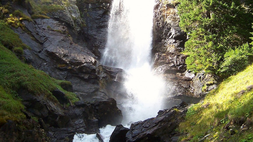 cascate di Lillaz, divino a Cogne, nel Parco Nazionale del Gran Paradiso 