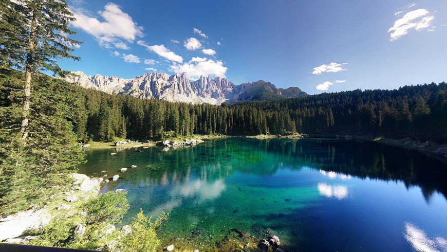 Lago di Carezza, meraviglia naturale da scoprire in italia