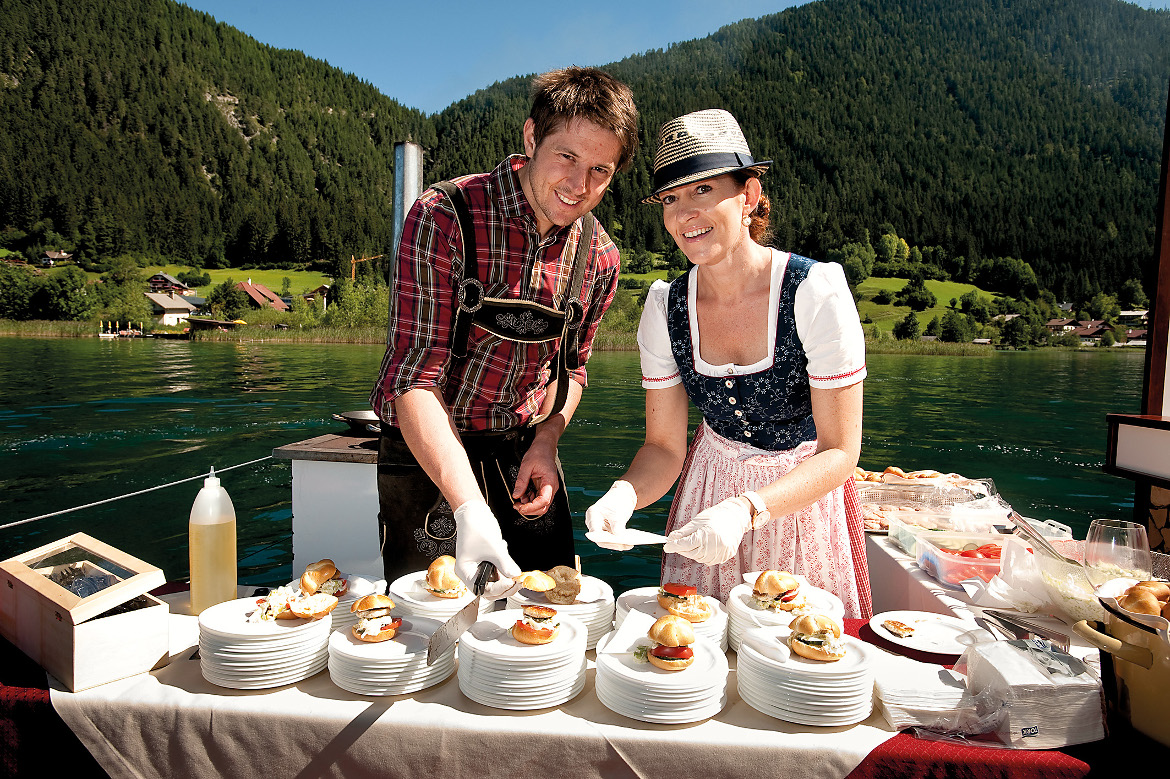 Weissensee_breakfast on the lake