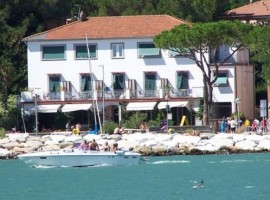 Liguria, Hotel Sette Archi