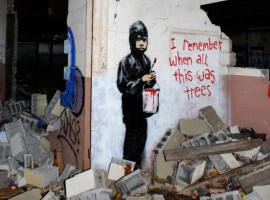 La street art che migliora le nostre città: “Mi ricordo quando era tutta campagna" di Banksy. Foto via Focus