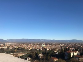 Vista sulla città da Piazzale Vittora, Monte Berico