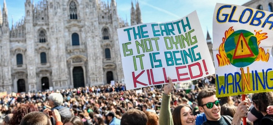 Piazza Duomo a Milano il 15 marzo 2019 per lo sciopero mondiale per il clima