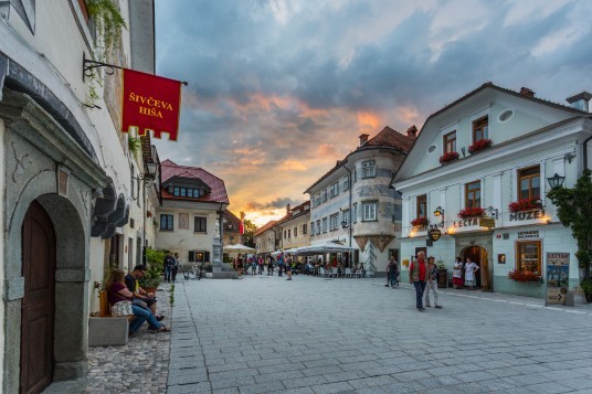 Radovljica, la città più dolce della Slovenia è un'incantevole antica cittadina, nota per il Museo dell'Apicoltura