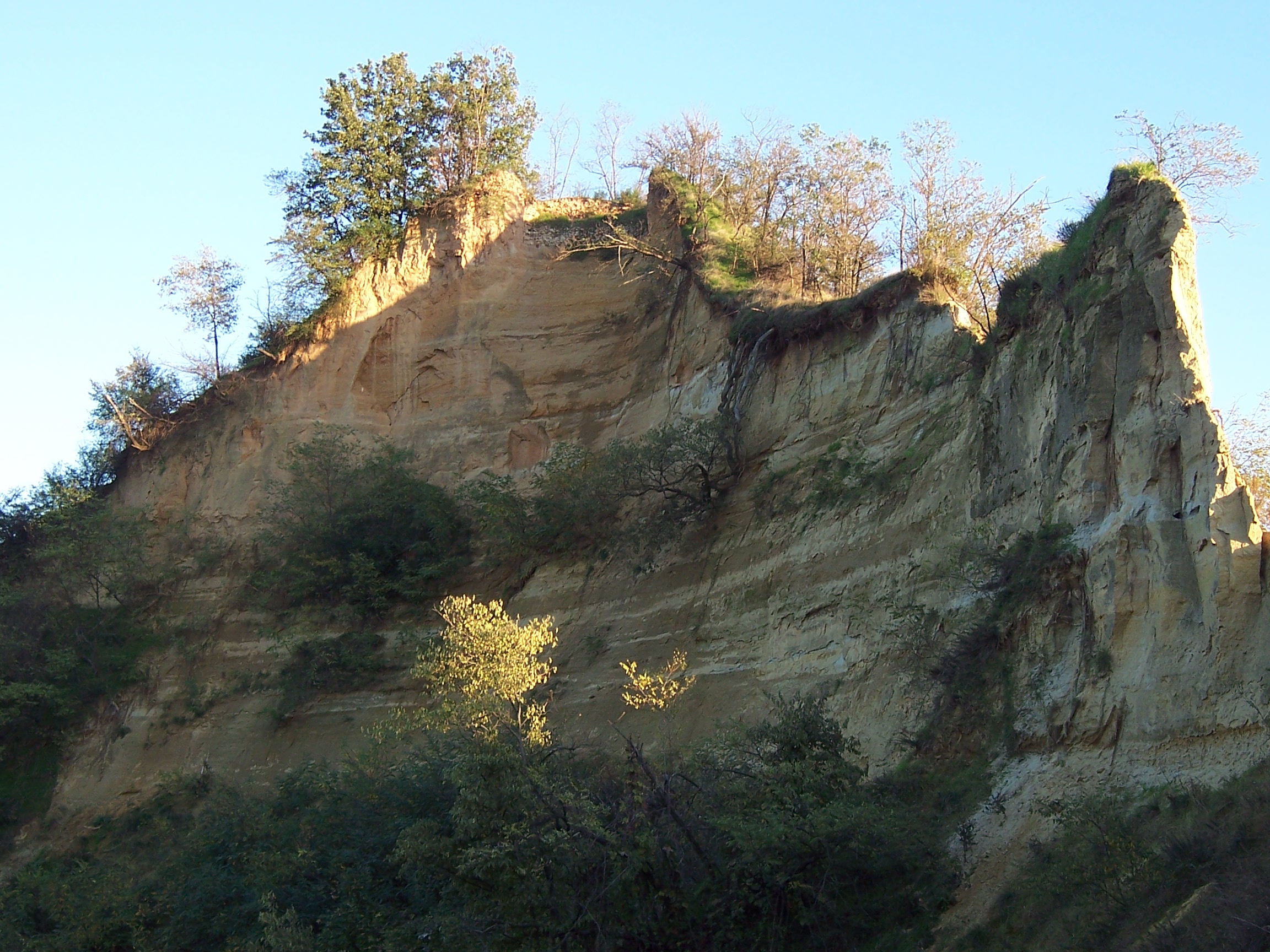 typical canyon in roero