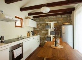 cucine case in pietra d'istria