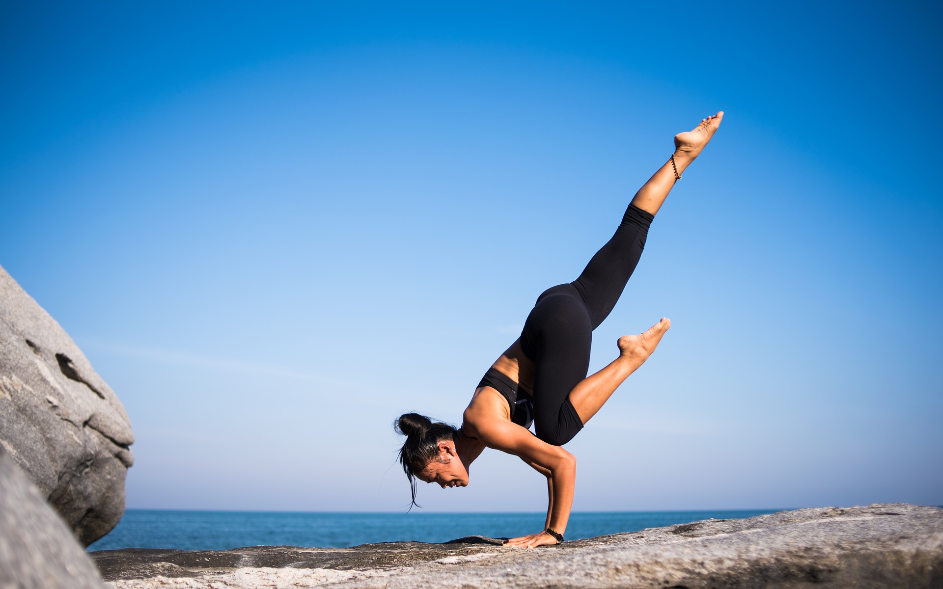 i benefici degli esercizi yoga