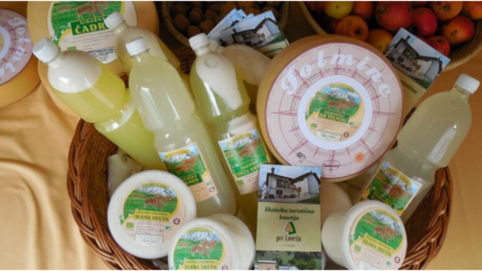 La Fattoria di Montagna Biologica Pri Lovrču e il marchio nazionale per alimenti ecologici "BIODAR"