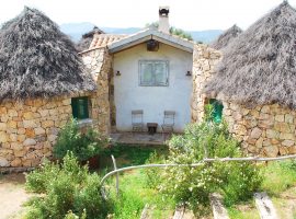 Hotel Essenza, ristrutturazione di un nuraghe