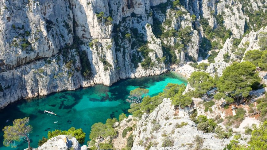 French Riviera: a dip in the 10 Most Beautiful Beaches - Ecobnb