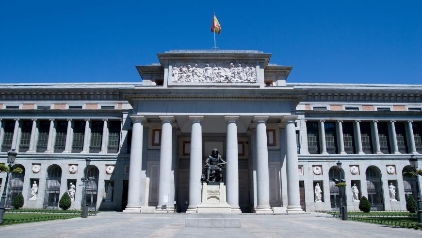 la facciata del Museo del Prado a Madrid