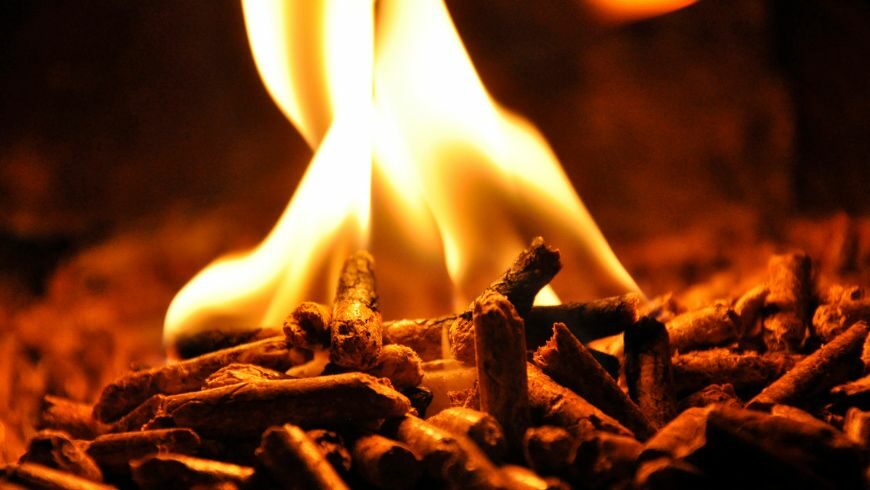 Il pellet è una delle forme in cui si brucia il legname
