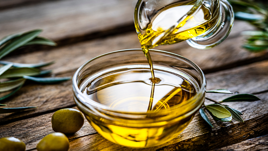 Olio di oliva, elemento chiave della dieta mediterranea