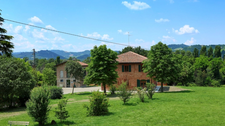 Casa S. Margherita, uno degli agriturismi biologici perfetti per una vacanza nel verde di Bologna