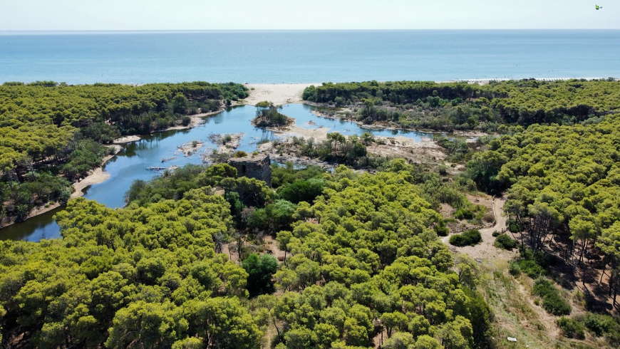 Lago Salinella, nella Riserva Naturale di Stornara