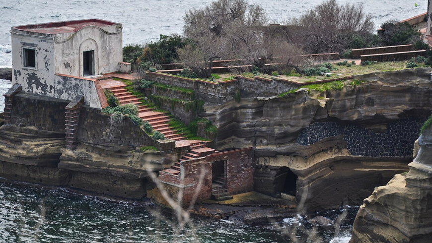 Parco Archeologico del Pausilypon, sul Golfo di Posillipo