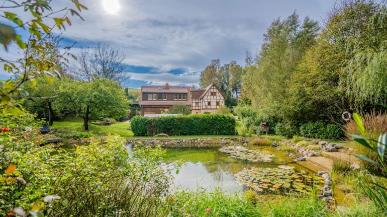 Bio-Naturidyll Wiesengrund, la scelta ideale se stai cercando hotel sostenibili in Germania