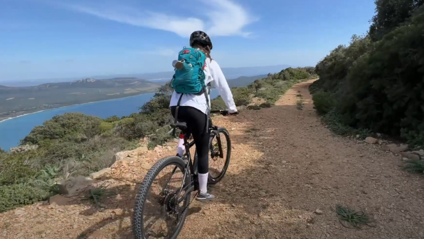 Esplorare la costa della sardegna in modo eco-friendly