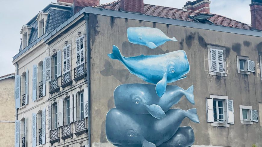 Murales nella Petit Bayonne, opera di Nevercrew (Punti di vista 2019)