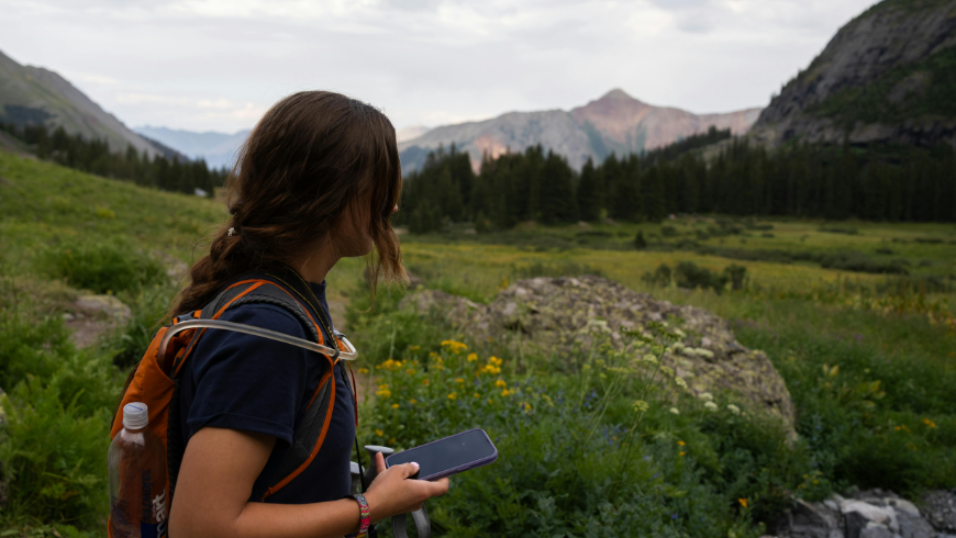Merencanakan perjalanan berkelanjutan ke Albania menjadi lebih mudah berkat teknologi