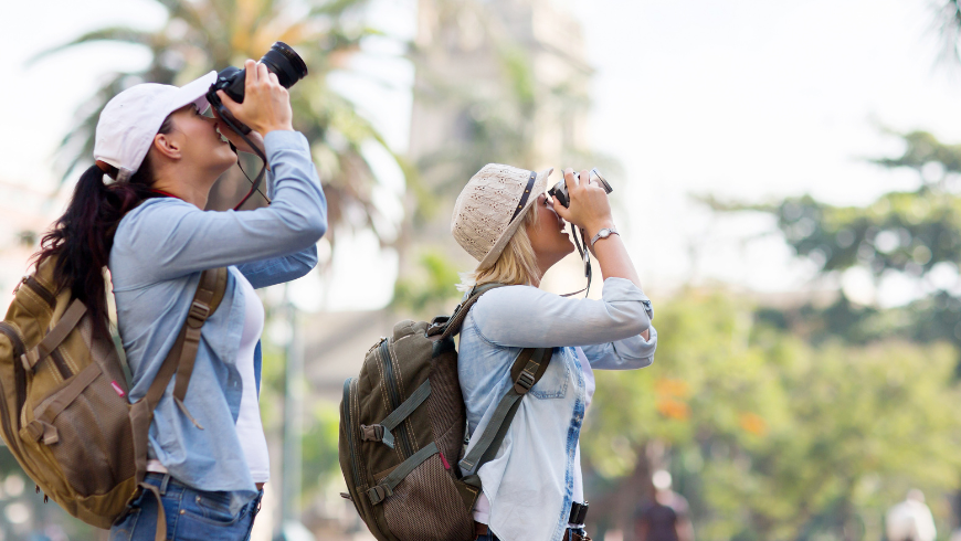Turisti che scattano delle foto