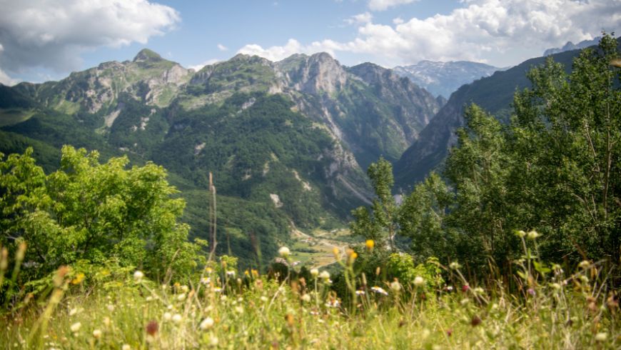 Paersaggio alpino della Valle di Valbona, Albania