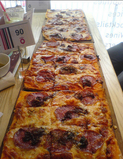 1 meter long Italian Pizza courtesy of Simon Law via Flickr