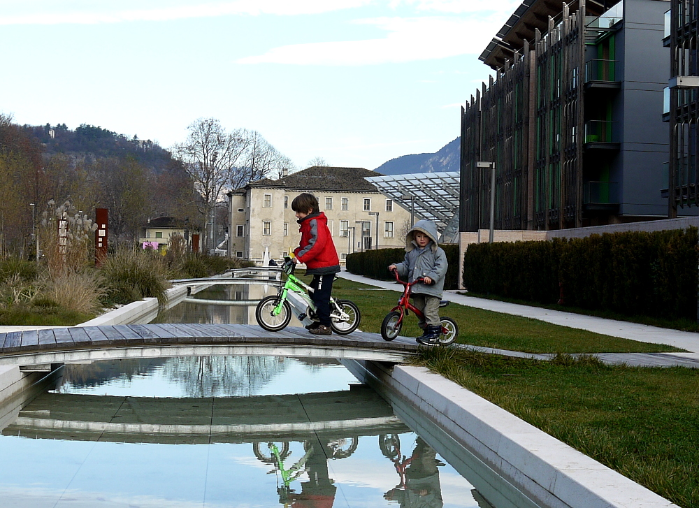 Cycling with children at MUSE, the Science Museum of Trento