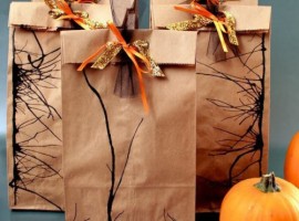 Gift package made with paper bread bags
