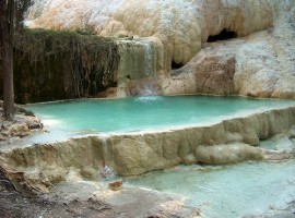 Free hot springs in Italy: Bagni San Filippo in Tuscany