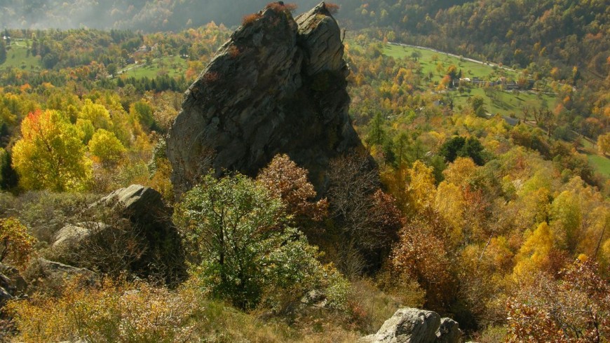 Maira Valley in autumn 