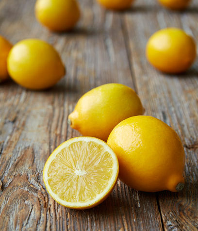 Lemon shented detergent for dishwasher