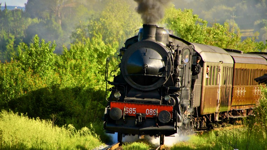 An old-fashioned train in Tuscany