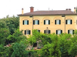 La Ghirlanda farmhouse in Perugia, Italy