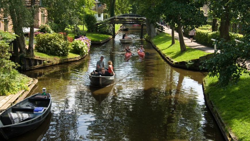 Giethoorn, the village without roads