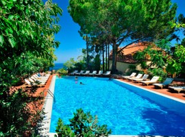 Alberi del paradiso, Green and Luxury Hotel in Sicily, Italy