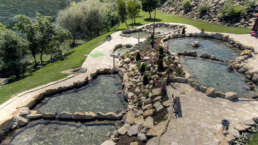 Free hot springs in Spain