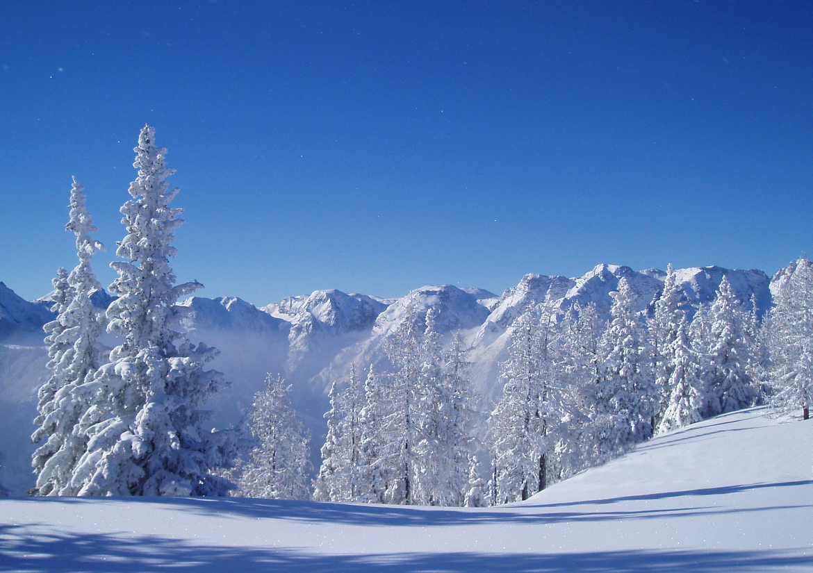 Hinterstoder under the snow, holidays on the alps