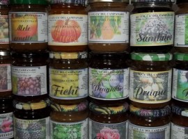 Ca' del Campanaro's home-made jams, multiple flavors, Castel D'Aiano