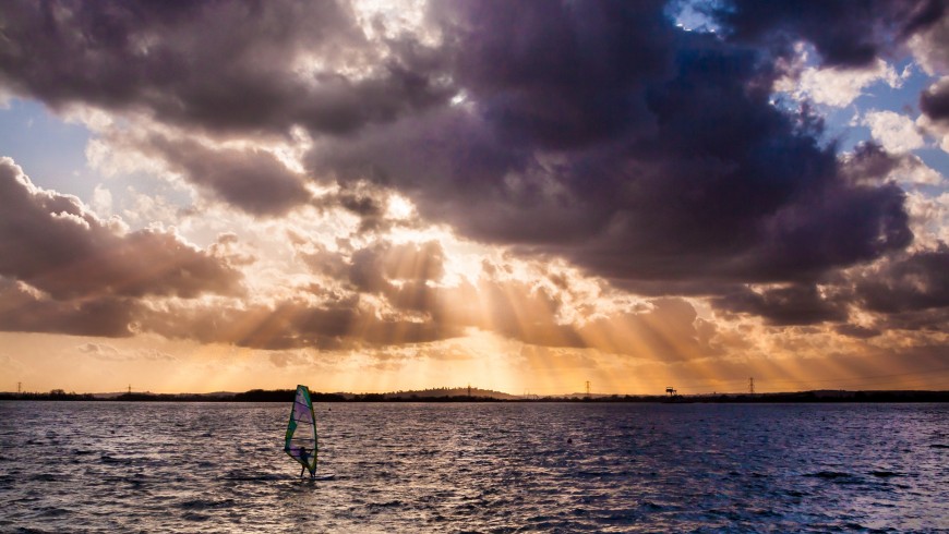 Windsurf, photo by Mark Harpur via Unsplash